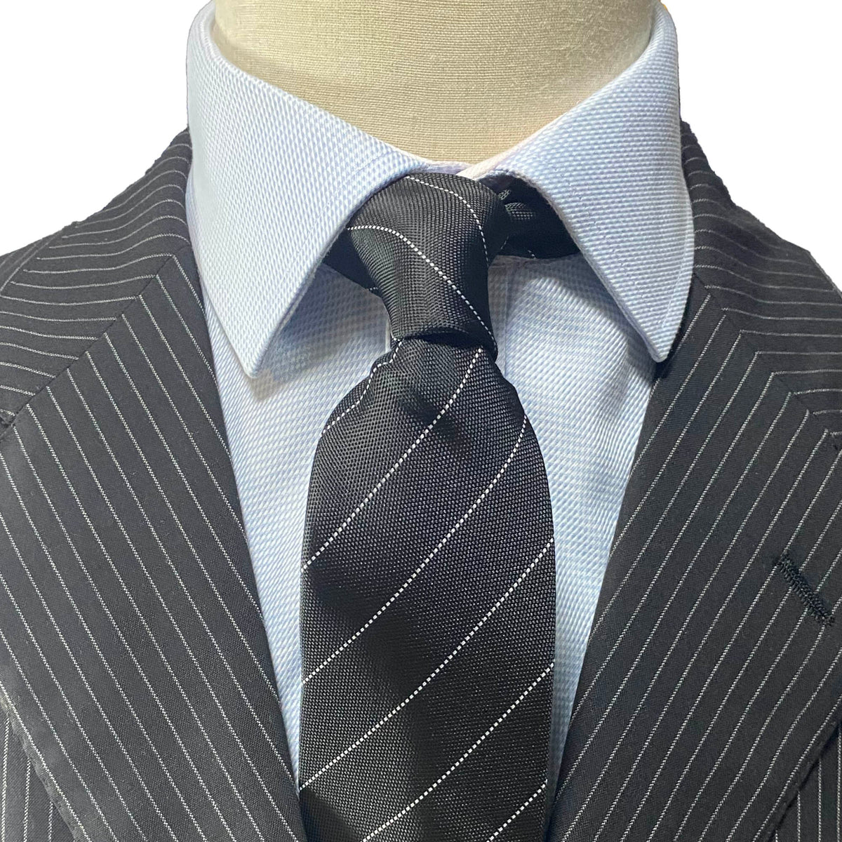 OroTie Jacquare Blue Background with white Dot light stripe